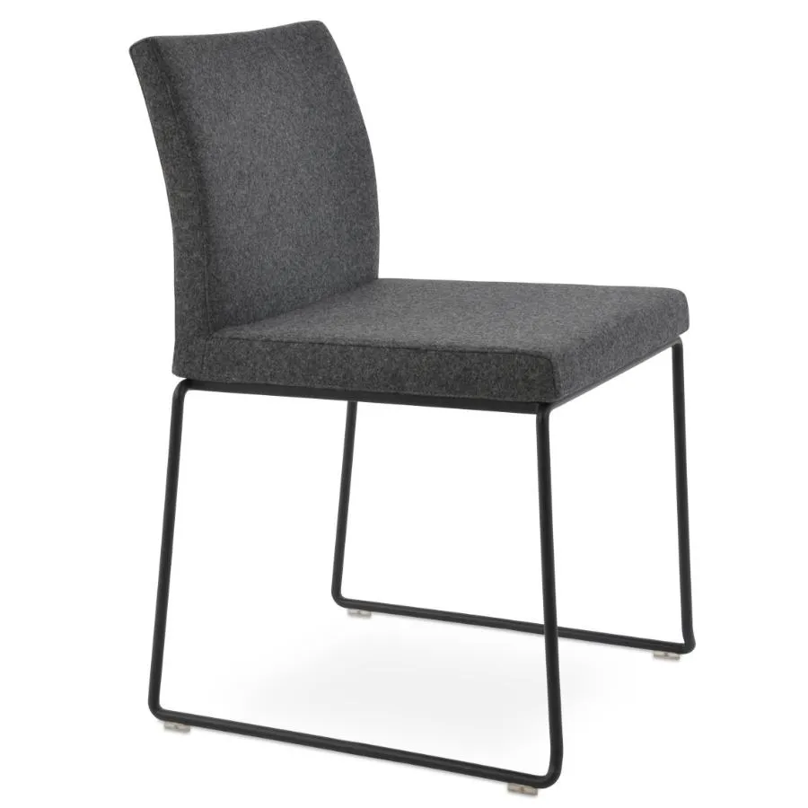 Aria Wire Stackable Chair