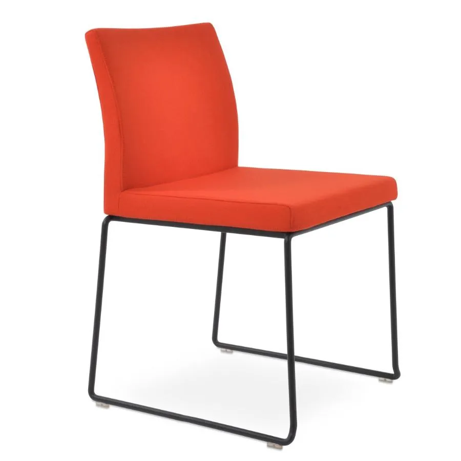 Aria Wire Stackable Chair