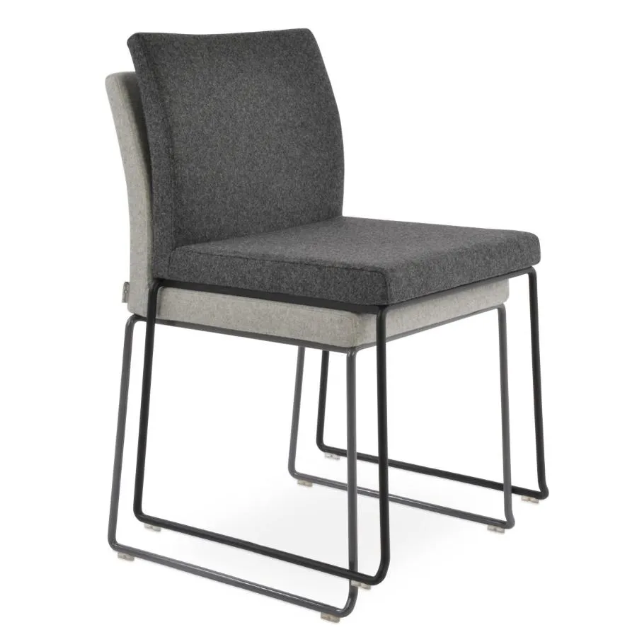 Aria Wire Stackable Chair