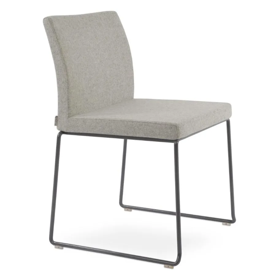 Aria Wire Stackable Chair