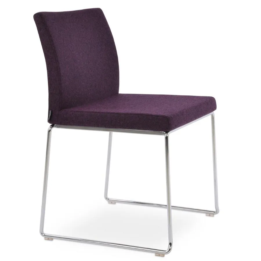 Aria Wire Stackable Chair