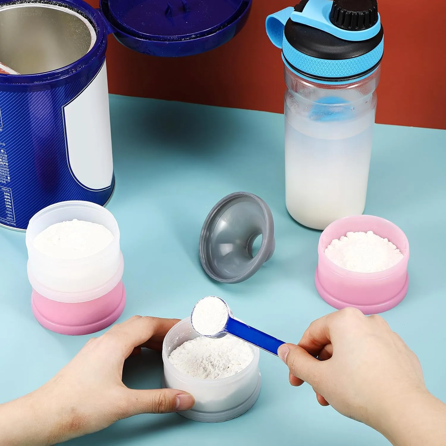 Baderke 2 Pcs Protein Powder Container with Funnels Stand, 4 Stackable Leakproof Protein Powder Dispenser, Portable Keychain Powder Container for Workout, Fitness, Travel(Pink, White)
