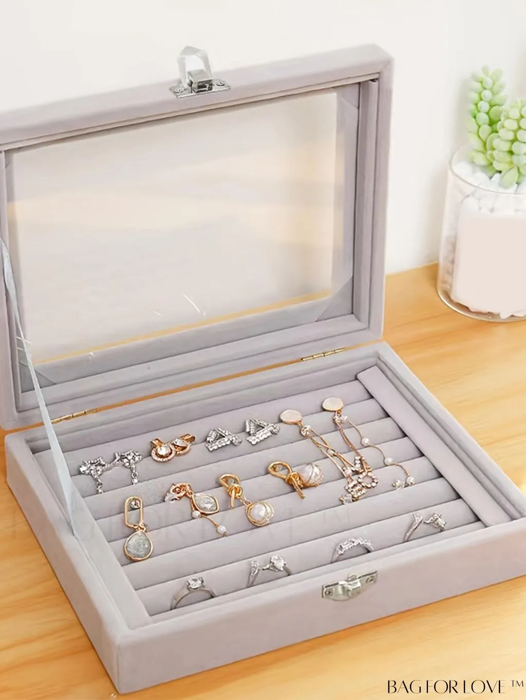 BagForLove - Clear Lid Jewelry Organizer: Compact, Versatile Storage Case for Rings, Earrings, and Bracelets