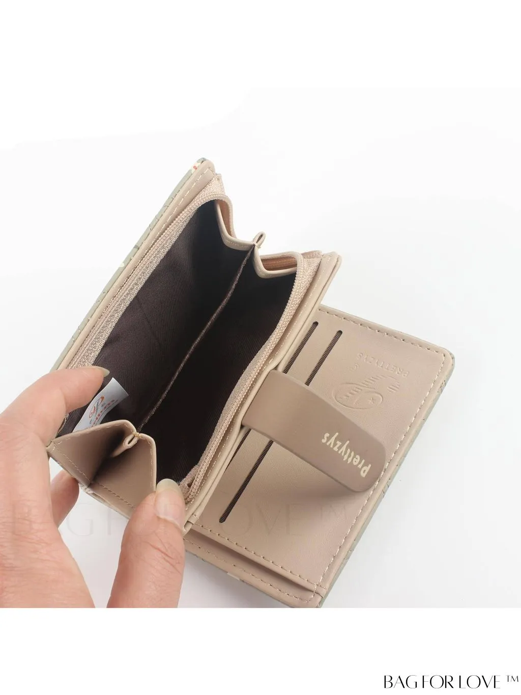 BagForLove - Small Preppy Wallet with Floral and Letter Graphic Design