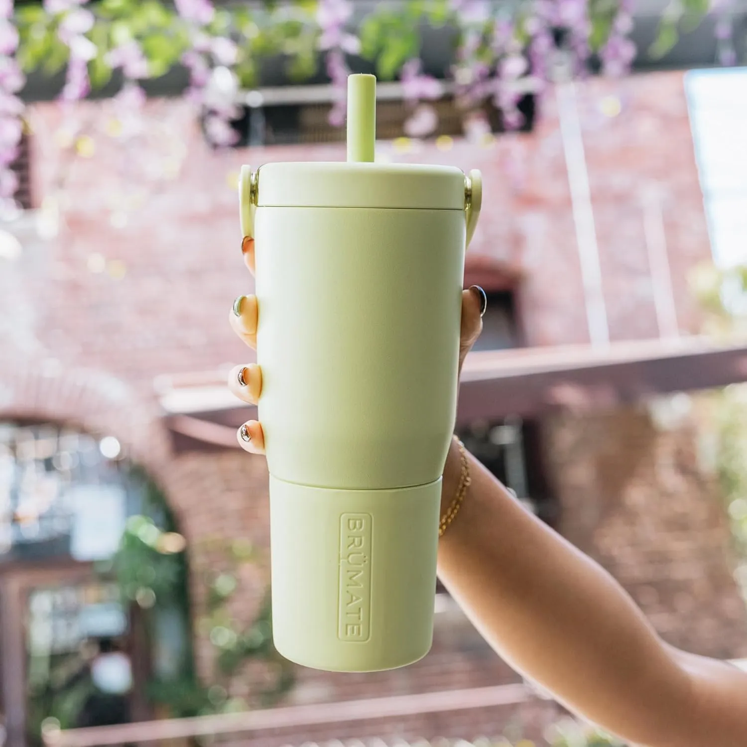 BrüMate Resa 25oz 100% Leakproof Travel Tumbler with Handle & Straw | Flexible Soft Sip Straw | Silicone Sleeve for Durability | Stainless Steel | Cup Holder & Travel Friendly | (Dune)