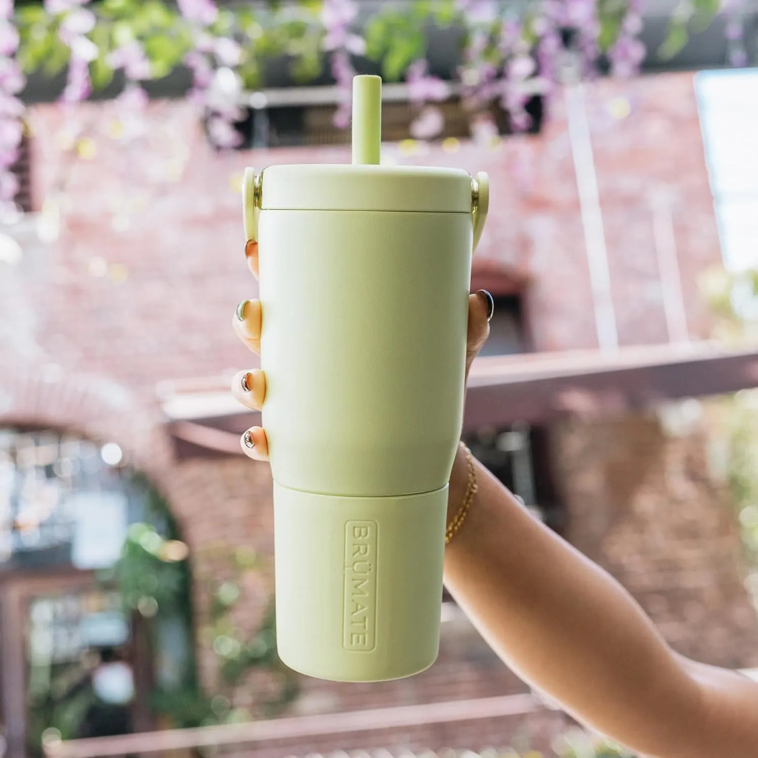 BrüMate Resa 25oz 100% Leakproof Travel Tumbler with Handle & Straw | Flexible Soft Sip Straw | Silicone Sleeve for Durability | Stainless Steel | Cup Holder & Travel Friendly | (Kiwi)