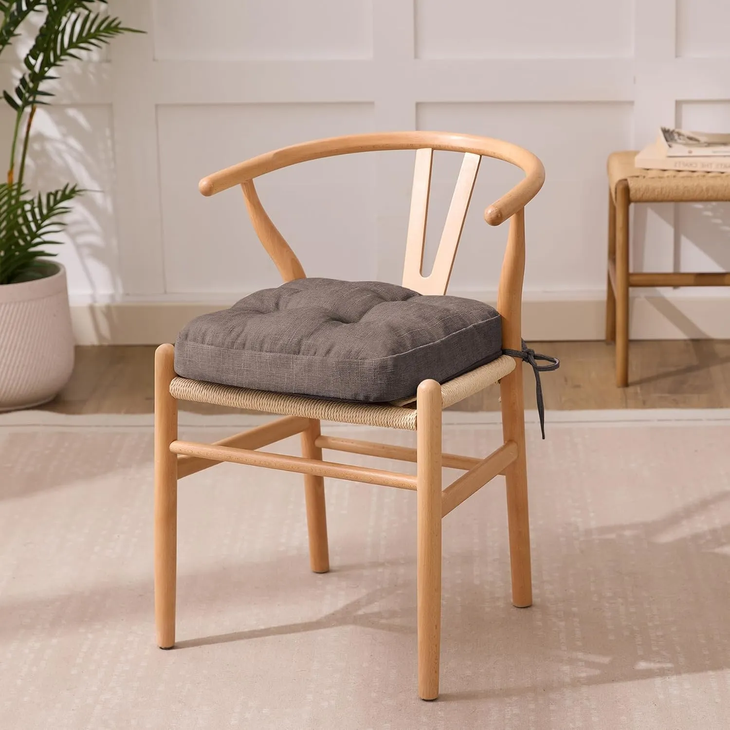 Chair Cushions for Dining Chairs, Dining Chair Cushions, Tufted Indoor Chair Pads with Ties & Non Slip Backing, Seat Cushions for Kitchen Chairs 16.5” x 16.5” x 3.5”, Set of 4, Khaki