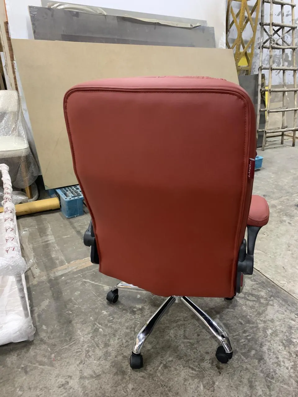 Comfortable Director Chair with Adjustable Armrest Office Chair