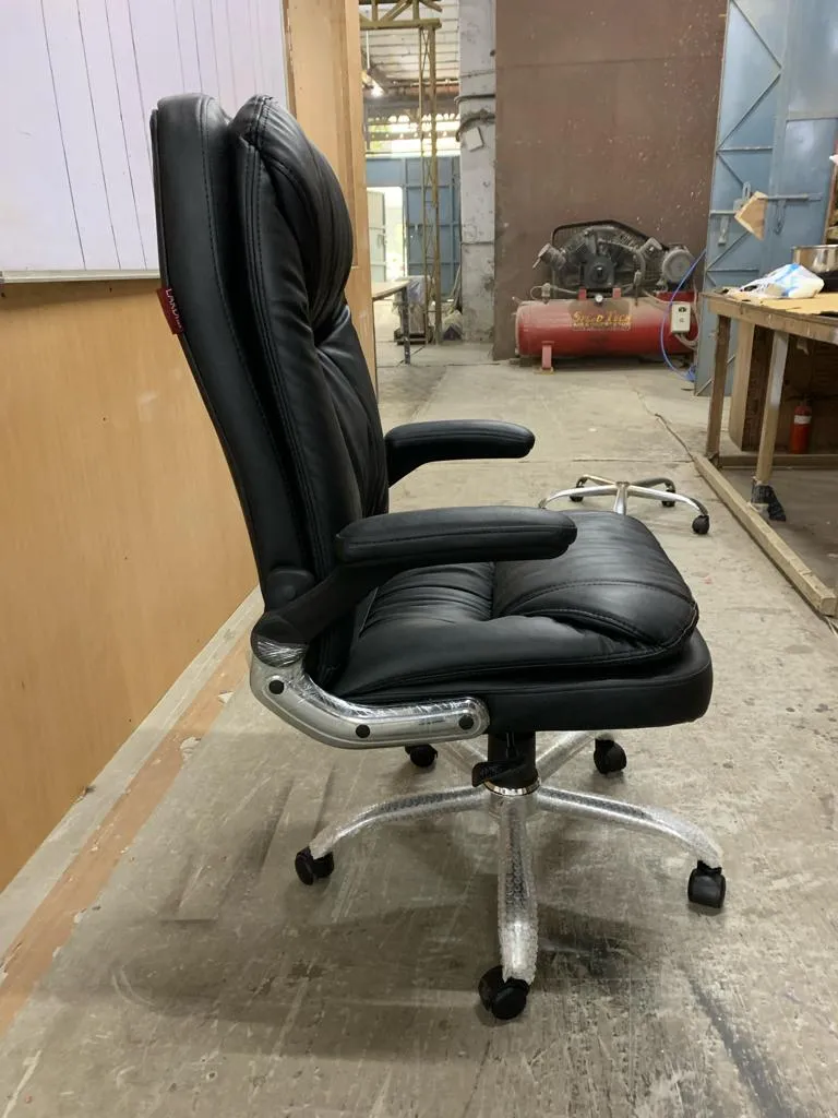 Comfortable Director Chair with Adjustable Armrest Office Chair