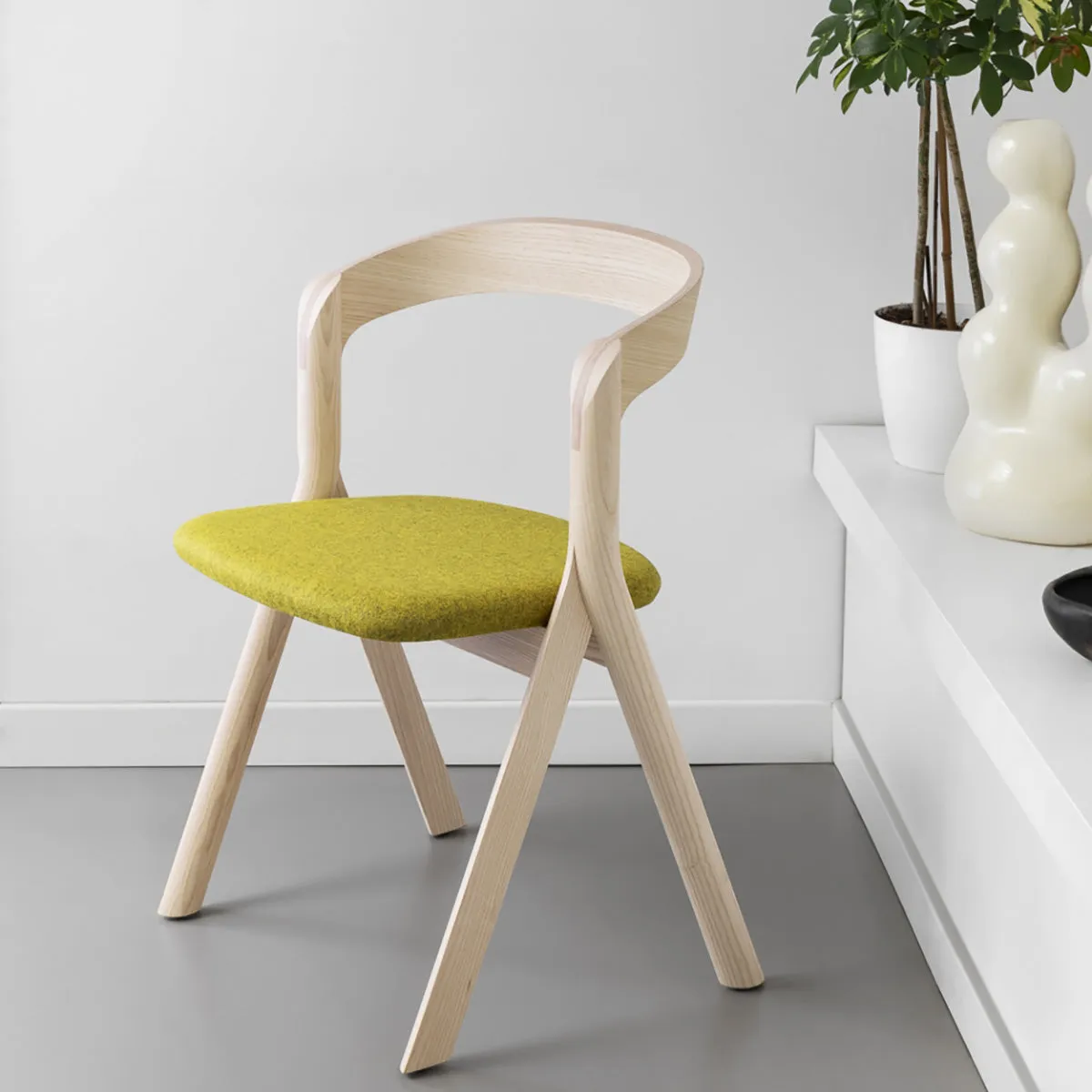 Diverge Chair