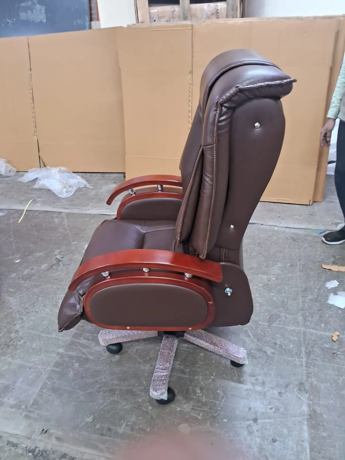 High Back Leatherette Wooden Director Chair with Wooden Base and Handle, Wooden chair