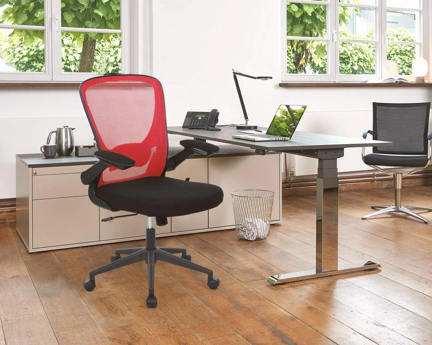 Home Office Chair Ergonomic Desk Chair Mesh Computer Chair with Lumbar Support Flip-up Arms Swivel Rolling Executive Task Chair Adjustable Chair for Adults(Red)