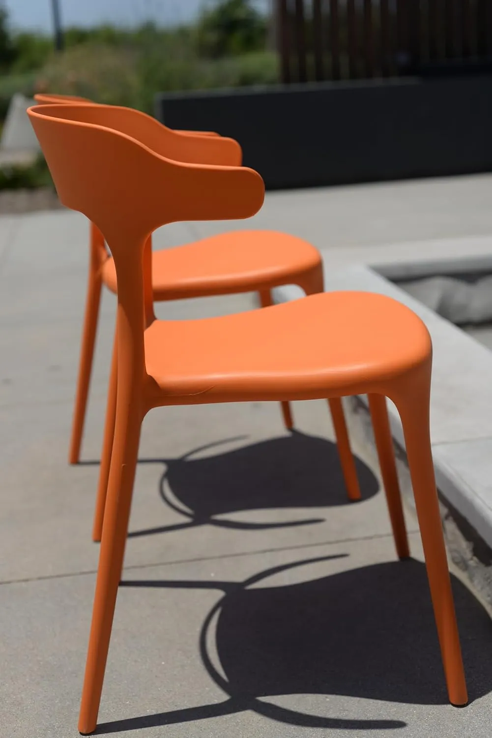 Modern Stackable Dining Chair Set, No Assembly, Plastic Chair, Patio Chair, Suitable for Indoor and Outdoor Cafes and Restaurants, Set of 4 (Orange)