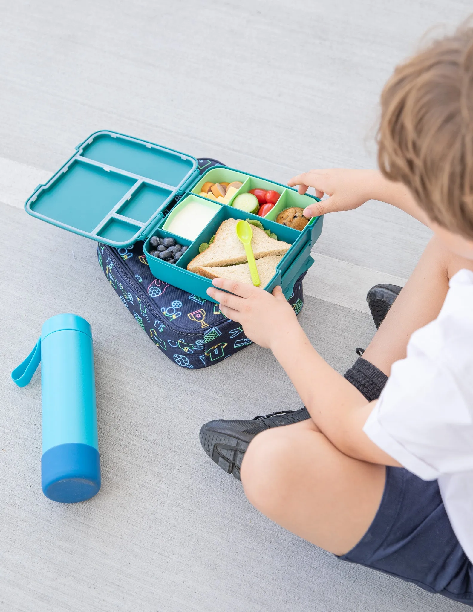 MontiiCo Large Insulated Lunch Bag - Goal Keeper