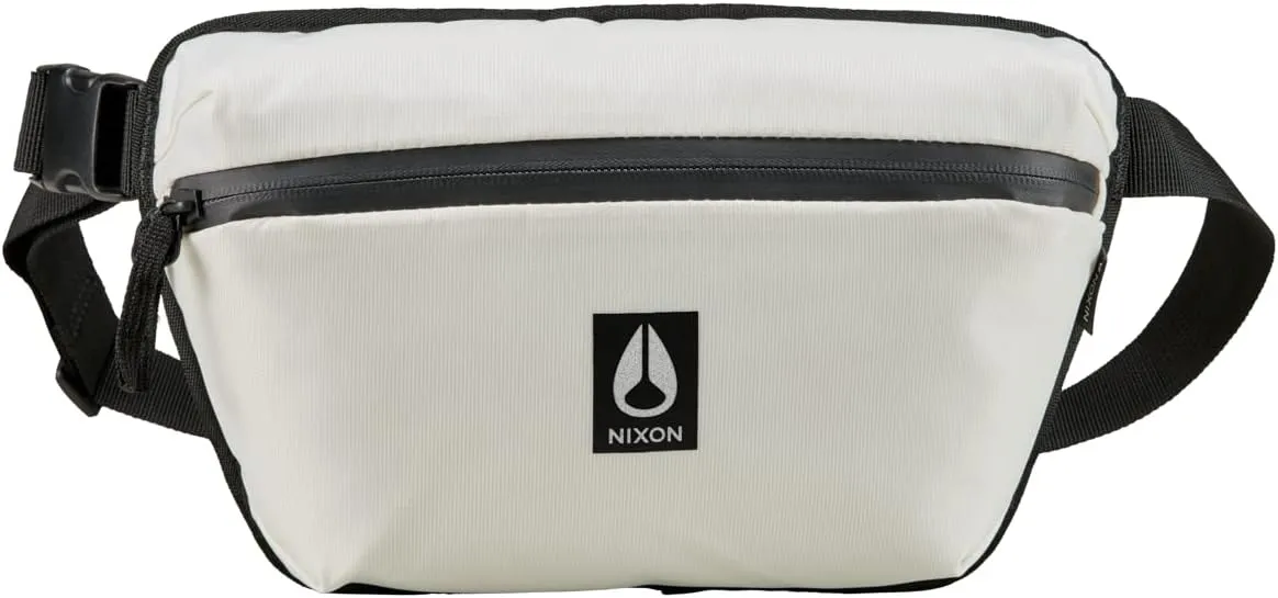 NIXON Day Trippin' 3.17L Sling Bag - White