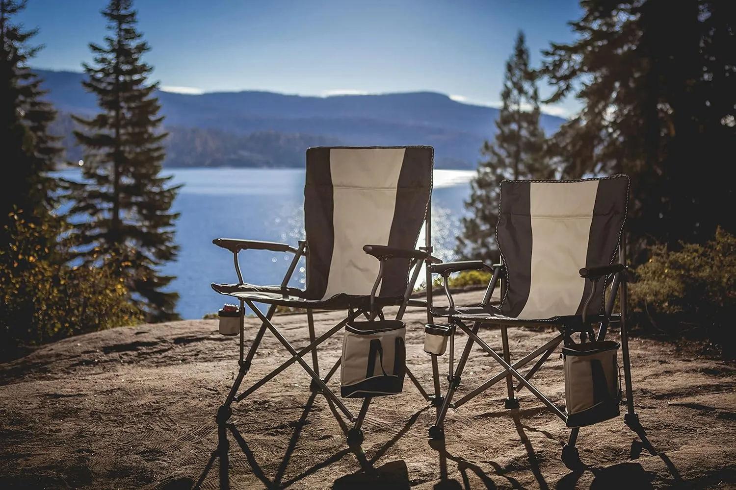 PICNIC TIME Outlander XL Camping Chair with Cooler, Heavy Duty Beach Chair, Outdoor Chair, 400 lb weight capacity, (Black)
