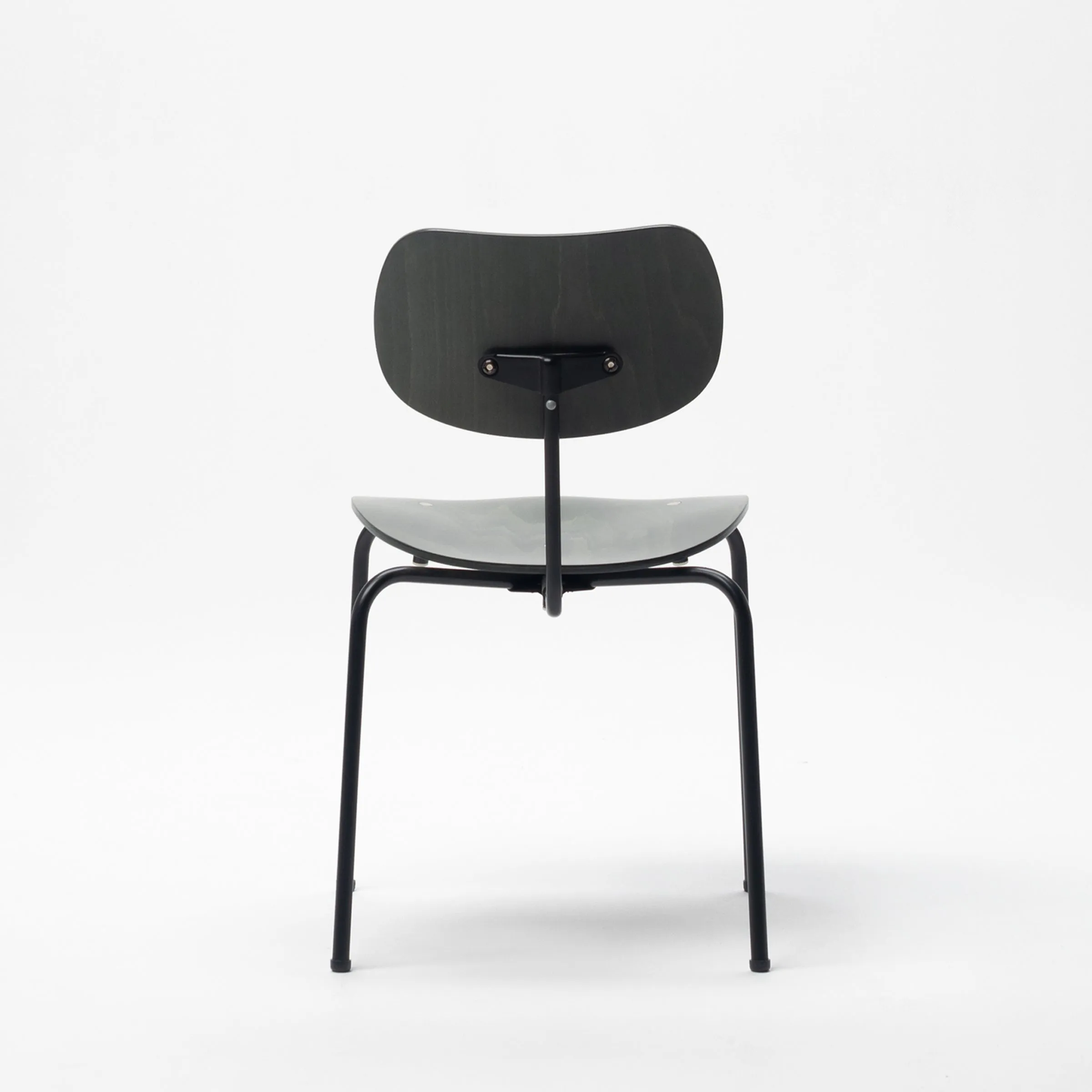 SE 68 SU Stackable Chair