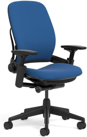 Steelcase Leap Task Chair: Black Base - 4D Adjustable Arms - No Headrest - 7" Cylinder Seat Height