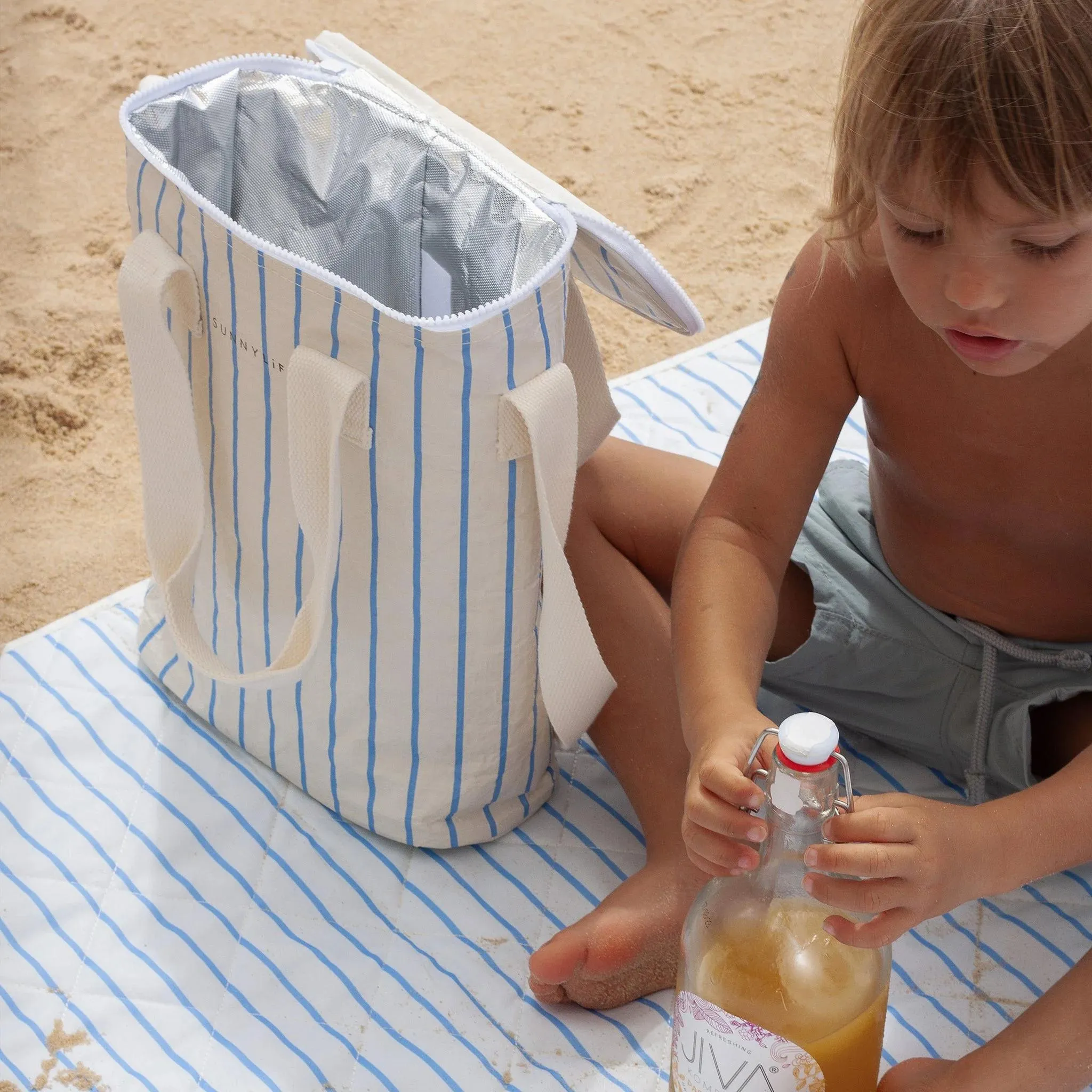 Sunnylife | Drinks Cooler Bag | Le Weekend Mid Blue-Cream