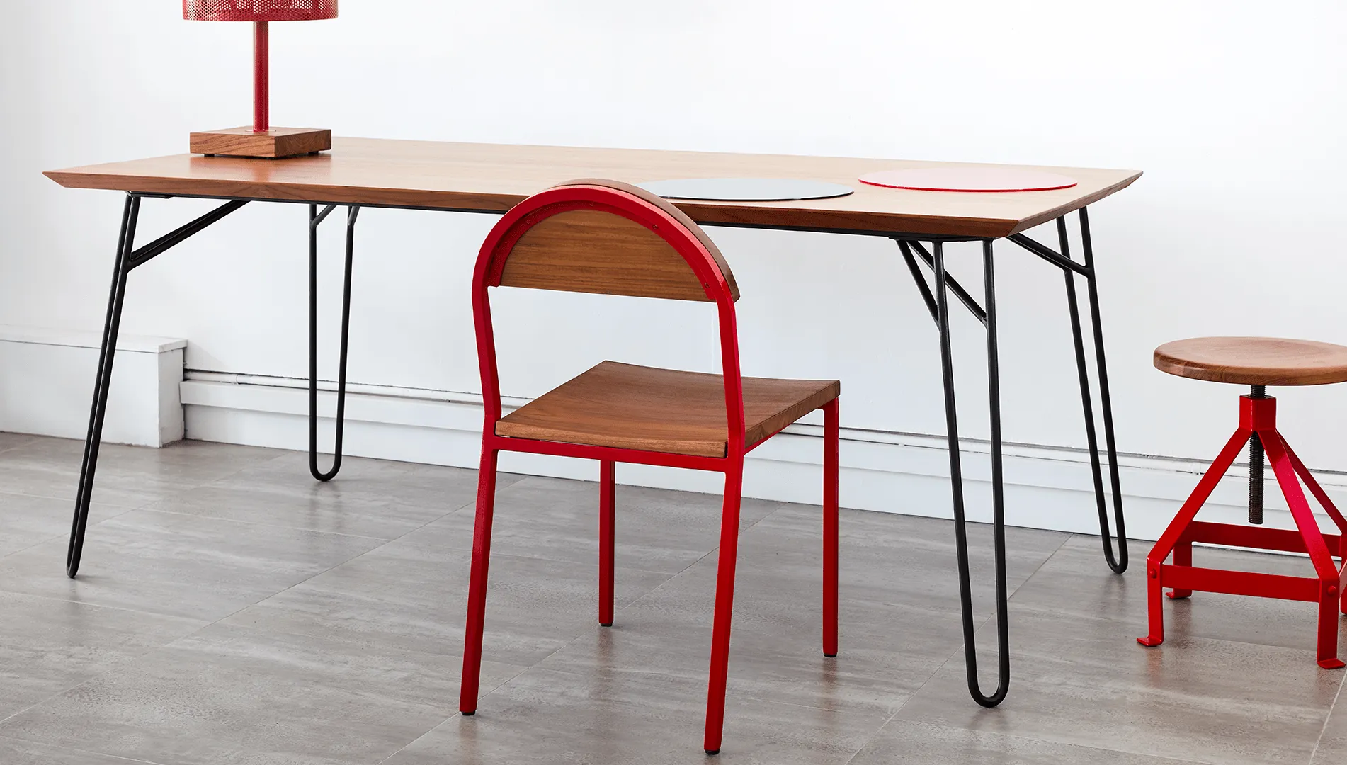 Suzy Stackable Dining Chair Round - Colour