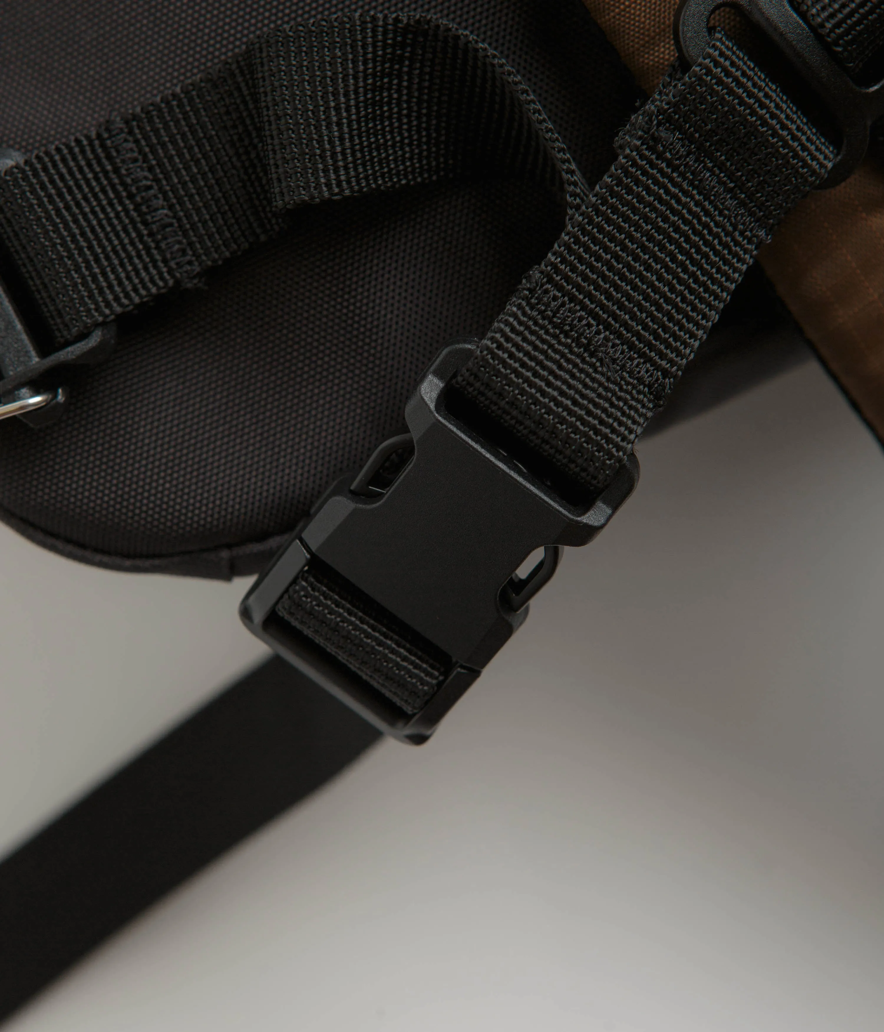Topo Designs Mountain Sling Bag - Desert Palm / Sahara