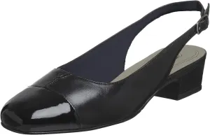 Trotters Women's DEA Pumps