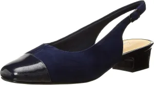 Trotters Women's DEA Pumps