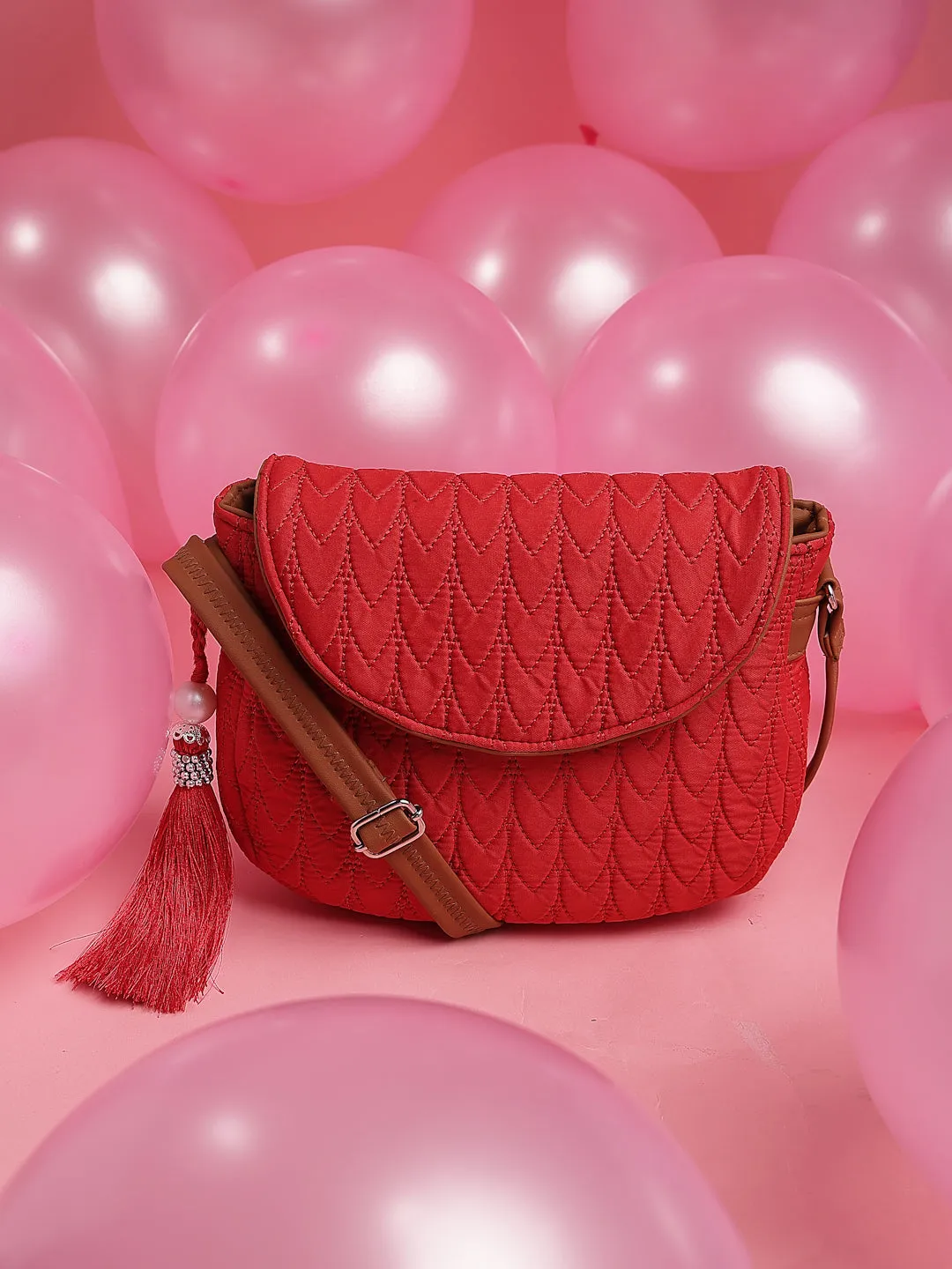 Uno Chevron Quilted Polyester Sling Bag